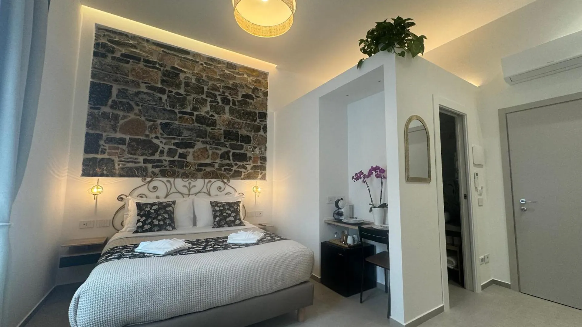 Guest house Lina Suites & Rooms La Spezia