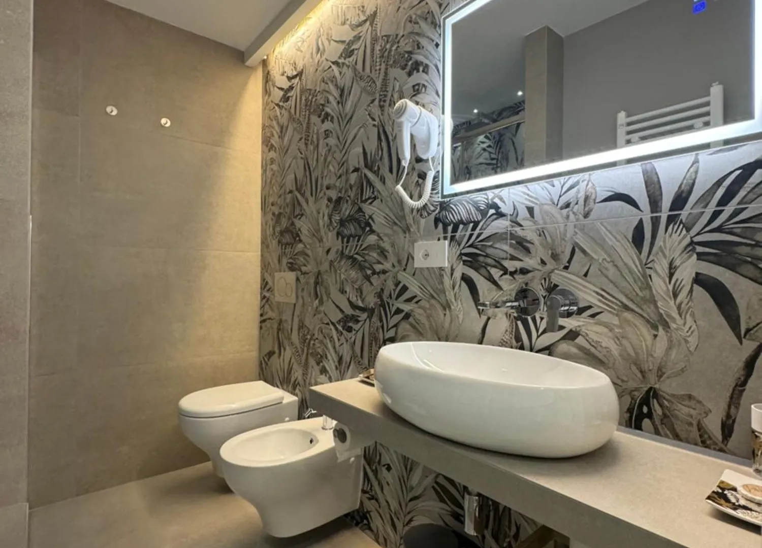 Lina Suites & Rooms La Spezia Italy