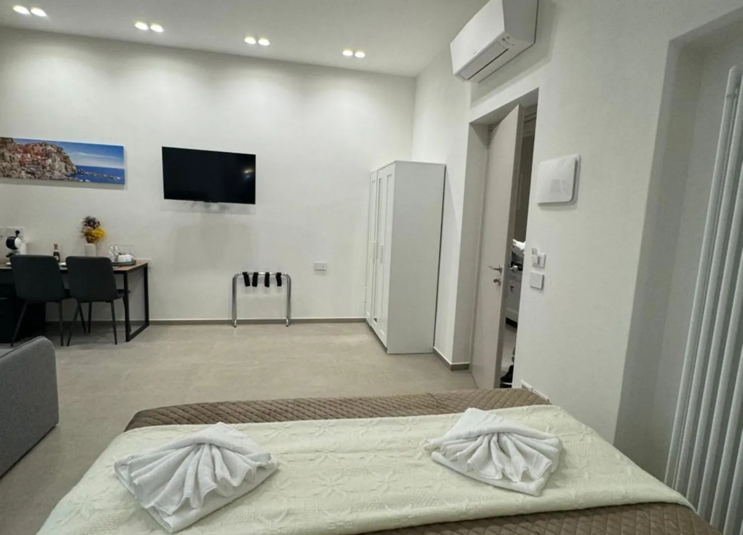 Guest house Lina Suites & Rooms La Spezia Italy
